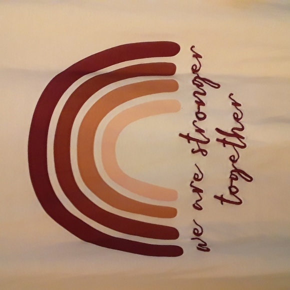 NWOT 3/4 sleeve tee - Picture 2 of 6